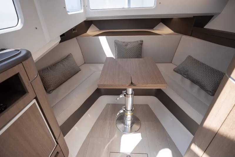 Slide: The Image of Galeon 325 GTO 2024 - 20