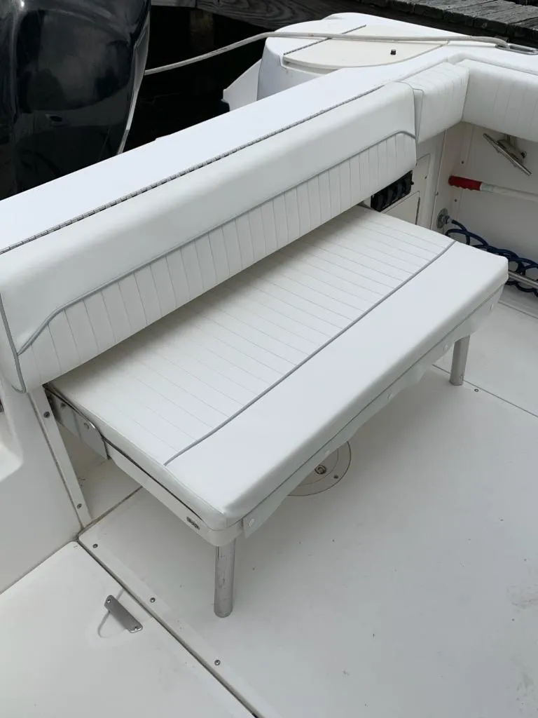 Slide: The Image of Boston Whaler 23 Outrage 2000 - 19