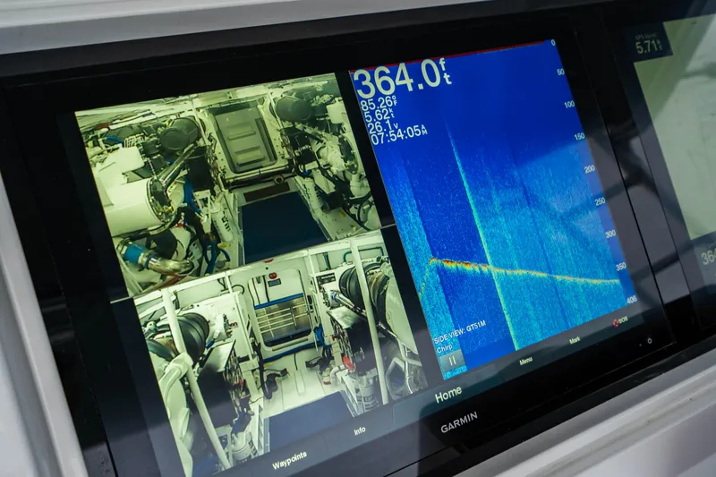 Slide: The Image of Jim Smith Custom 66 Sportfish 1999 - 18