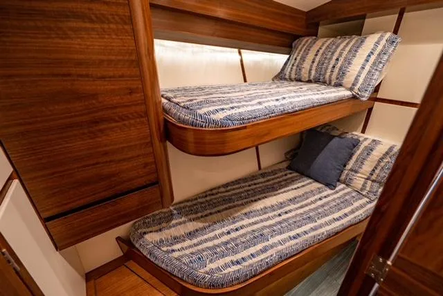 Slide: The Image of Jim Smith Custom 66 Sportfish 1999 - 36