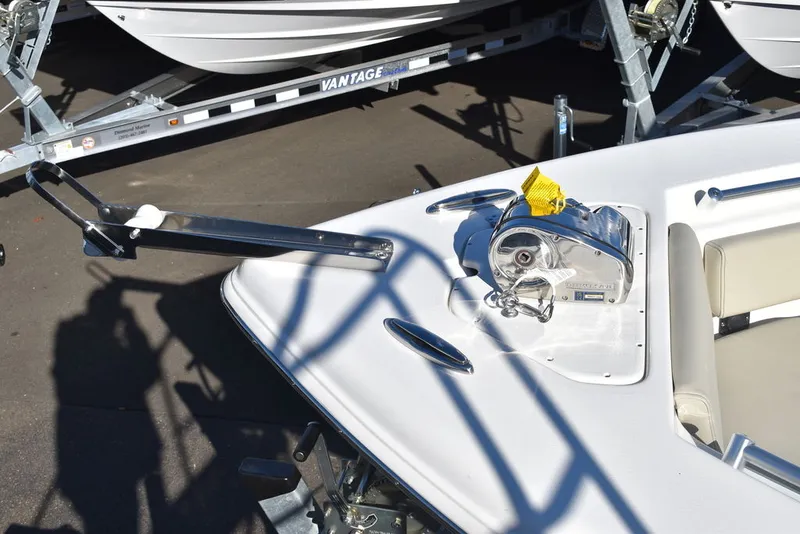 Slide: The Image of Key West Boats 239 FS 2024 - 19