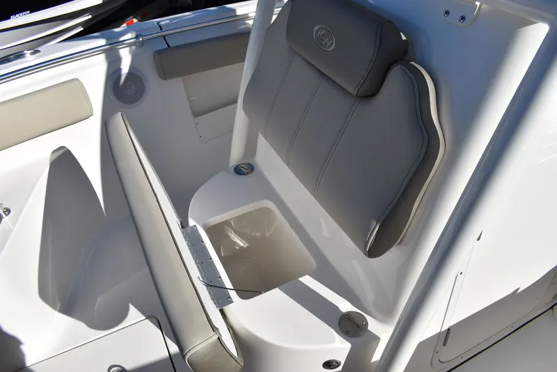 Slide: The Image of Key West Boats 239 FS 2024 - 41