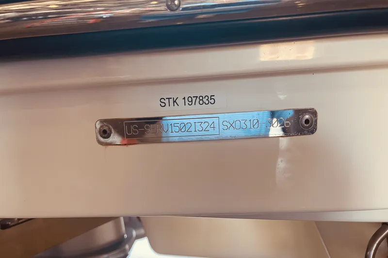 Slide: The Image of Sea Ray 310 SLX OB 2024 - 22