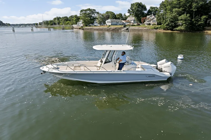 Slide: The Image of Boston Whaler 280 Dauntless 2025 - 40