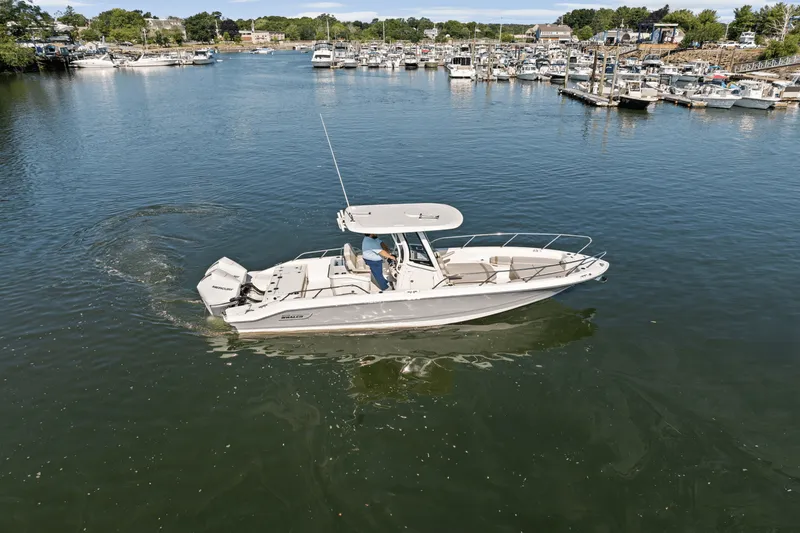 Slide: The Image of Boston Whaler 280 Dauntless 2025 - 41