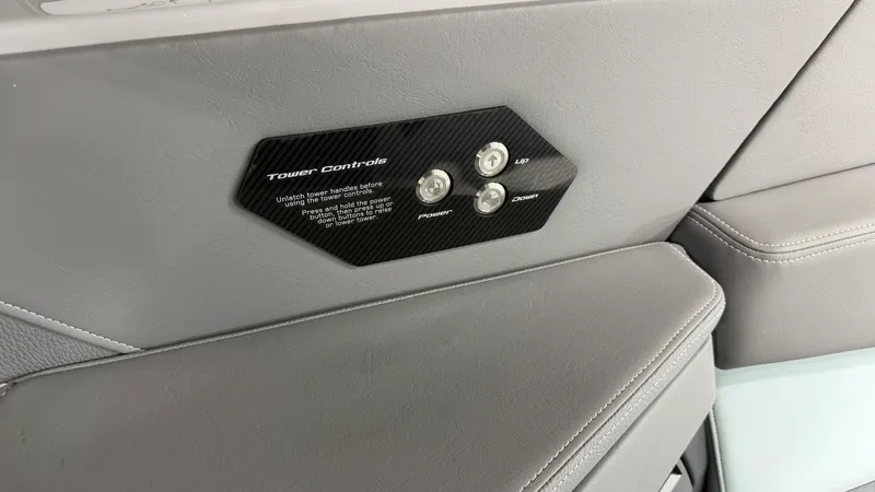 Slide: The Image of Nautique Super Air Nautique G25 2026 - 70