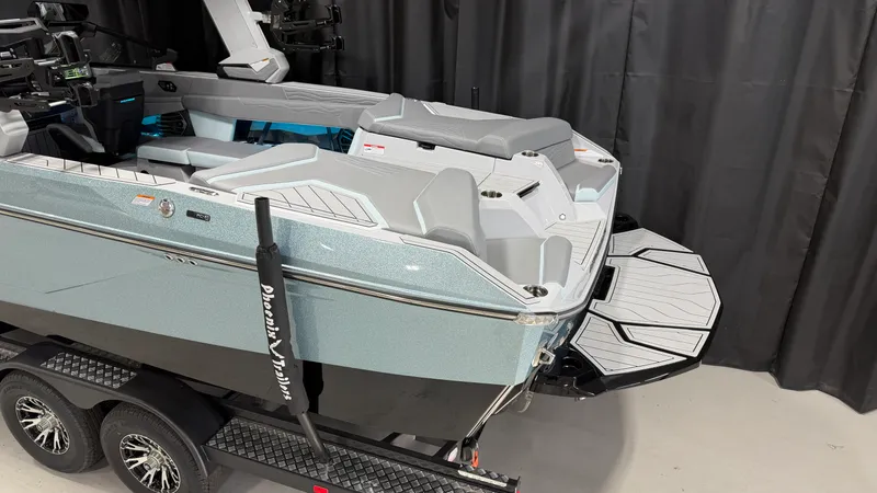 Slide: The Image of Nautique Super Air Nautique G25 2026 - 7