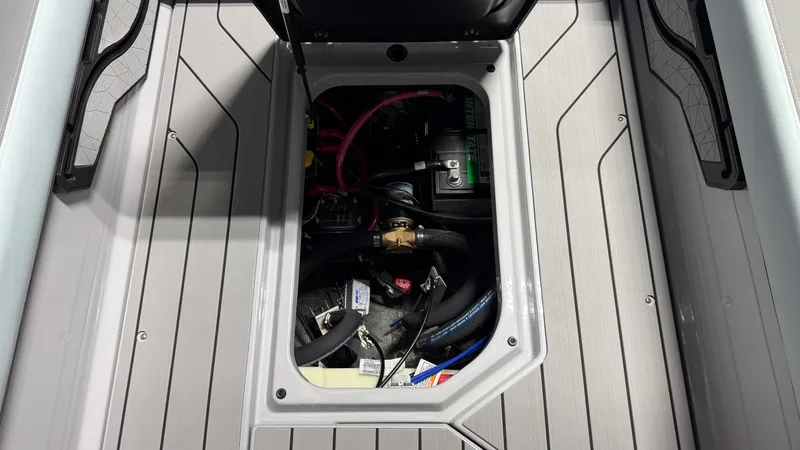 Slide: The Image of Nautique Super Air Nautique G25 2026 - 50