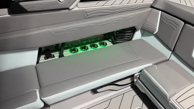 Slide: The Image of Nautique Super Air Nautique G25 2026 - 27