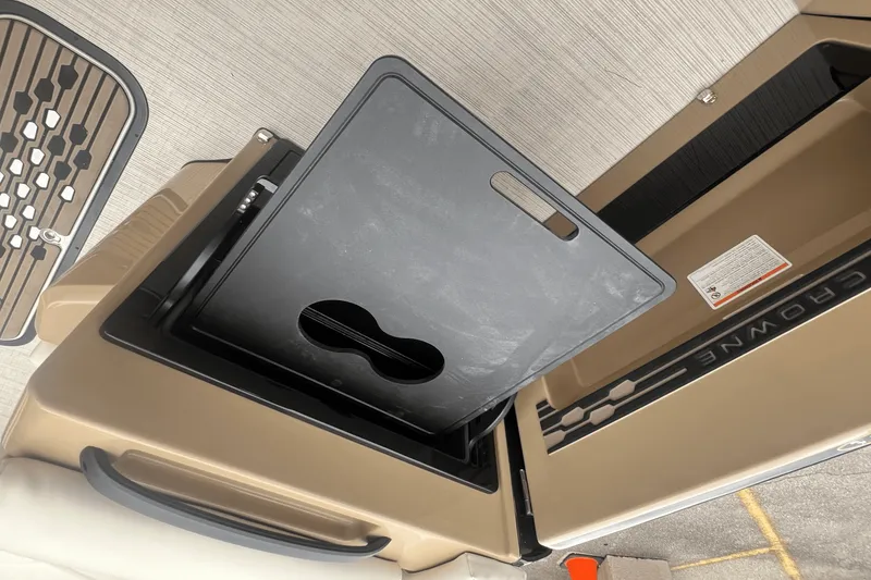 Slide: The Image of Harris 250 Crowne 2025 - 12