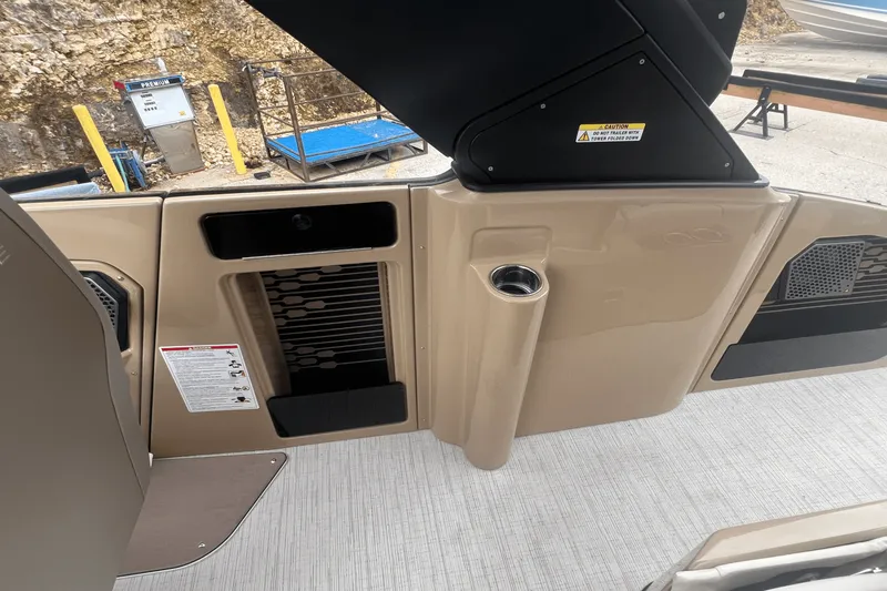 Slide: The Image of Harris 250 Crowne 2025 - 16