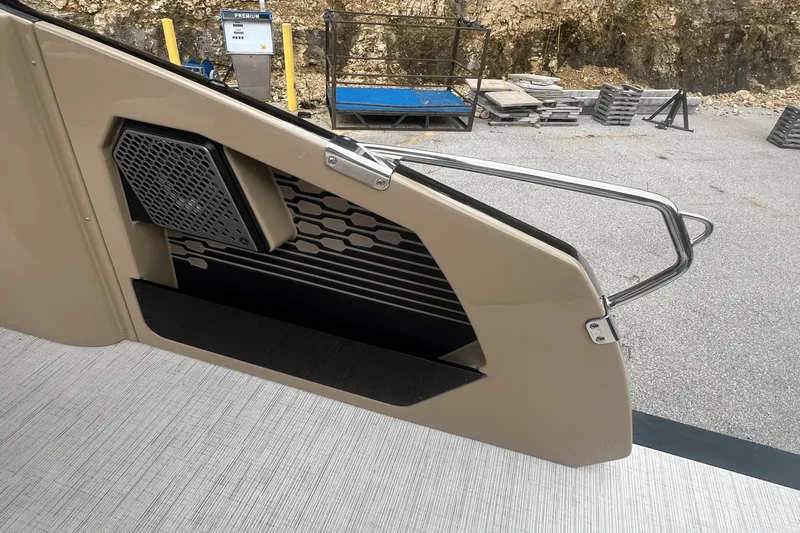 Slide: The Image of Harris 250 Crowne 2025 - 23