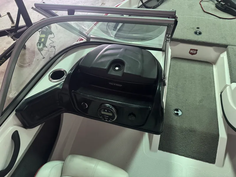 Slide: The Image of Nitro Z19 SPORT 2018 - 9