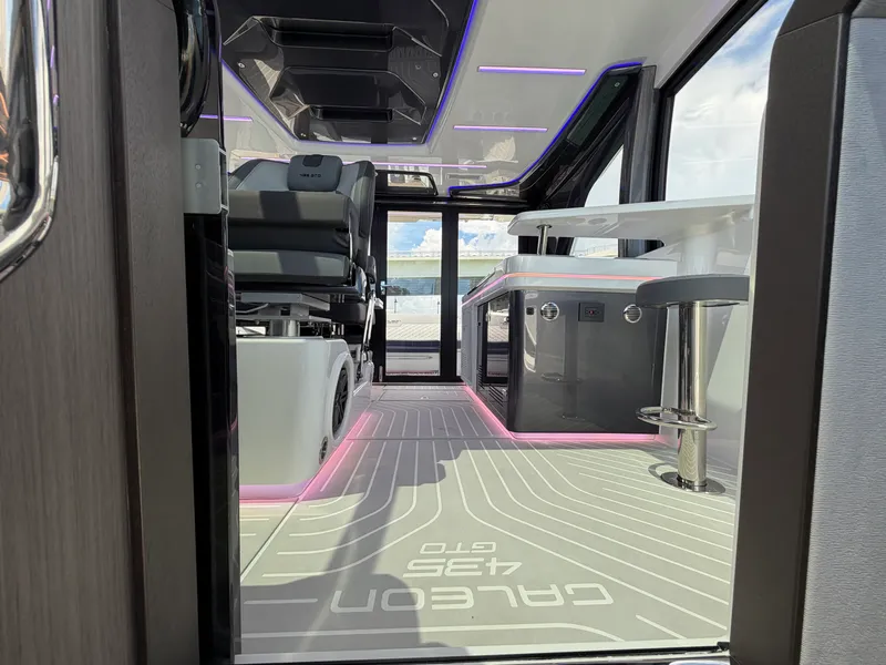 Slide: The Image of Galeon 435 GTO 2026 - 58