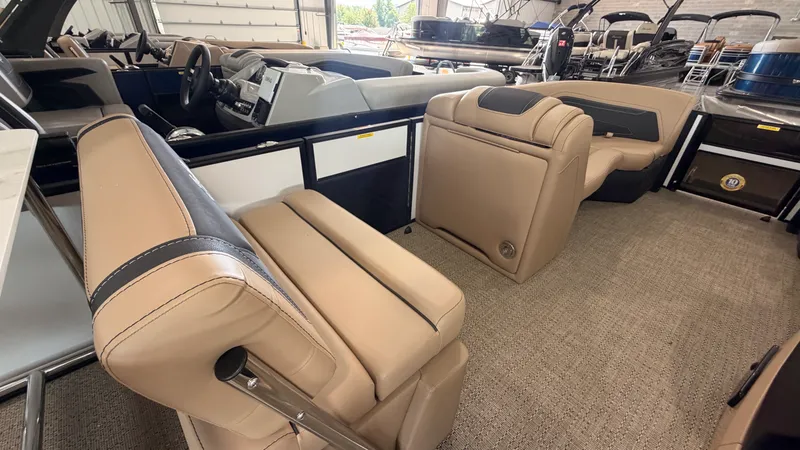 Slide: The Image of Barletta Cabrio 24 UE 2026 - 26