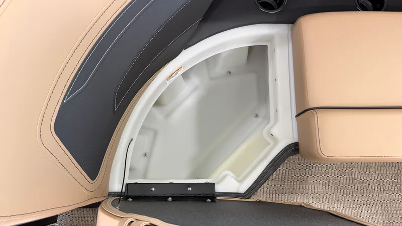 Slide: The Image of Barletta Cabrio 24 UE 2026 - 15