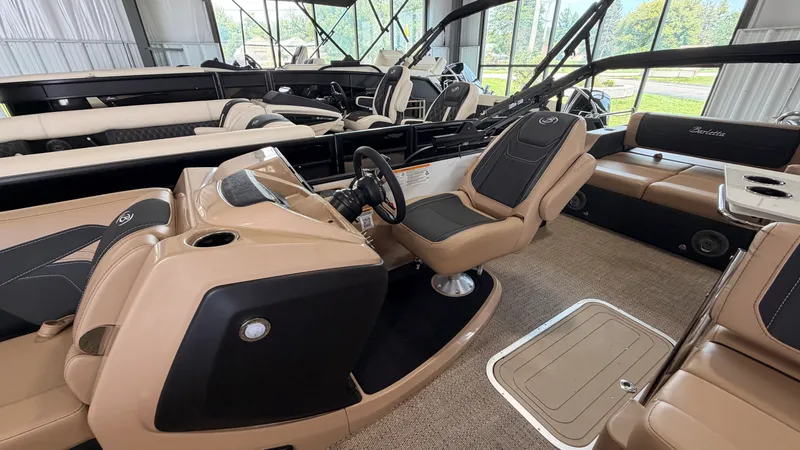 Slide: The Image of Barletta Cabrio 24 UE 2026 - 28