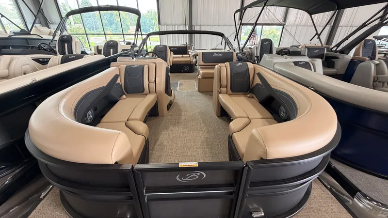 Slide: The Image of Barletta Cabrio 24 UE 2026 - 3