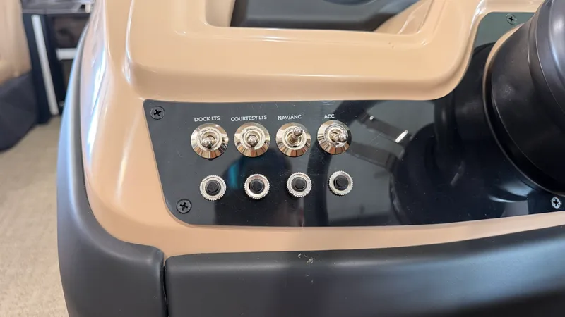 Slide: The Image of Barletta Cabrio 24 UE 2026 - 31