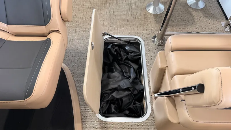 Slide: The Image of Barletta Cabrio 24 UE 2026 - 41