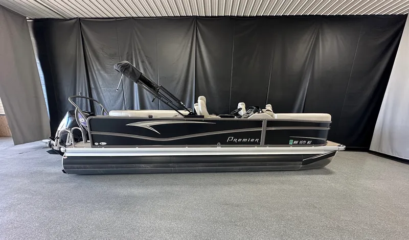The Image of Premier 230 SUNSATION 2022 - 0