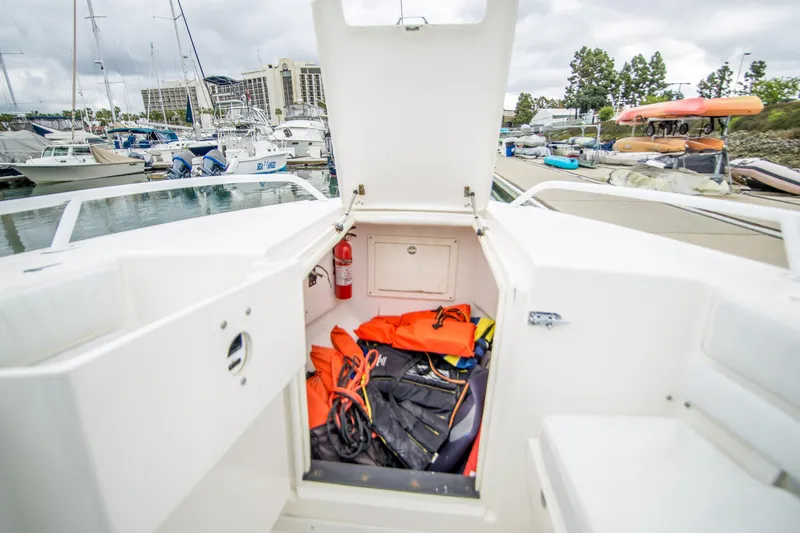 Slide: The Image of Intrepid 348 Center Console 2009 - 15