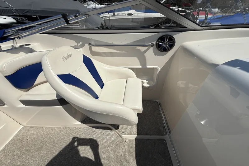 Slide: The Image of Rinker 232CC 2004 - 13