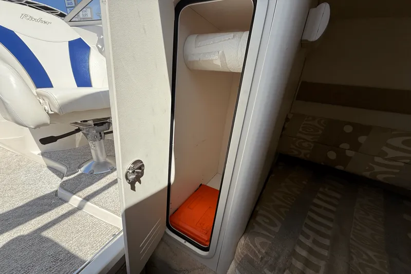 Slide: The Image of Rinker 232CC 2004 - 30