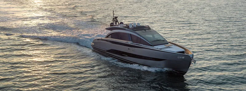 The Image of FERRETTI Pershing GTX70 - 0