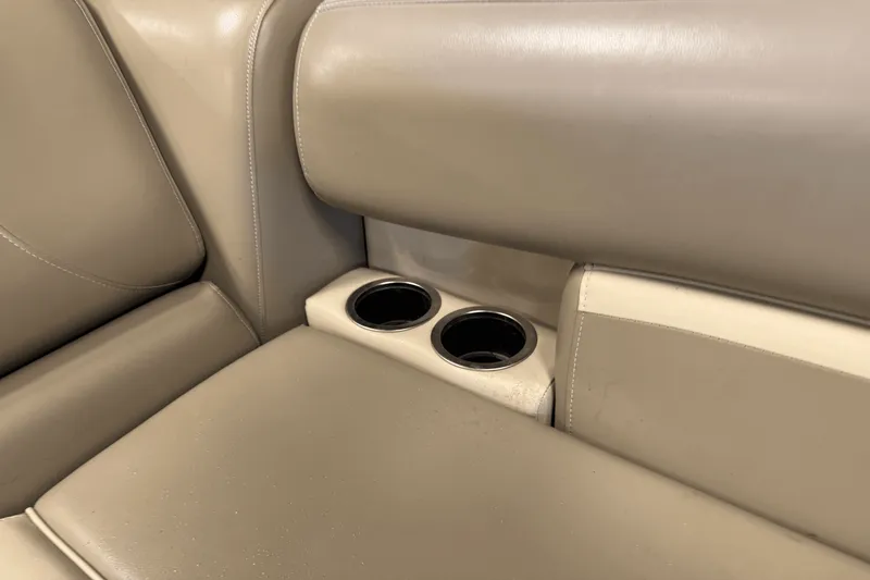 Slide: The Image of Smoker Craft SUNCHASER GENEVA22LD 2019 - 22