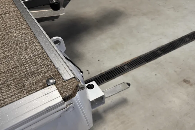 Slide: The Image of Smoker Craft SUNCHASER GENEVA22LD 2019 - 9