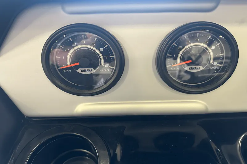 Slide: The Image of Yamaha SX 210 2021 - 17