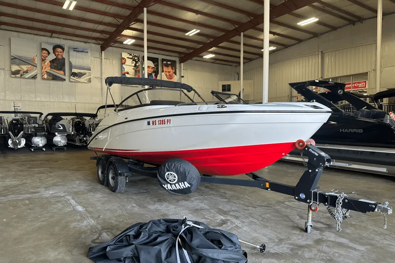 Slide: The Image of Yamaha SX 210 2021 - 2