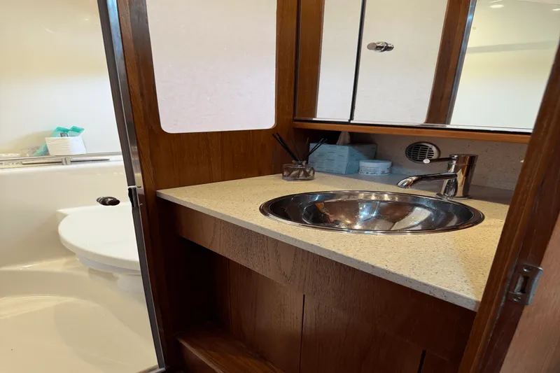 Slide: The Image of Tiara SOVRAN 2008 - 34