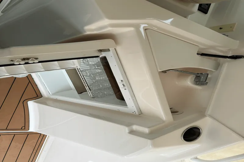 Slide: The Image of Tiara SOVRAN 2008 - 36