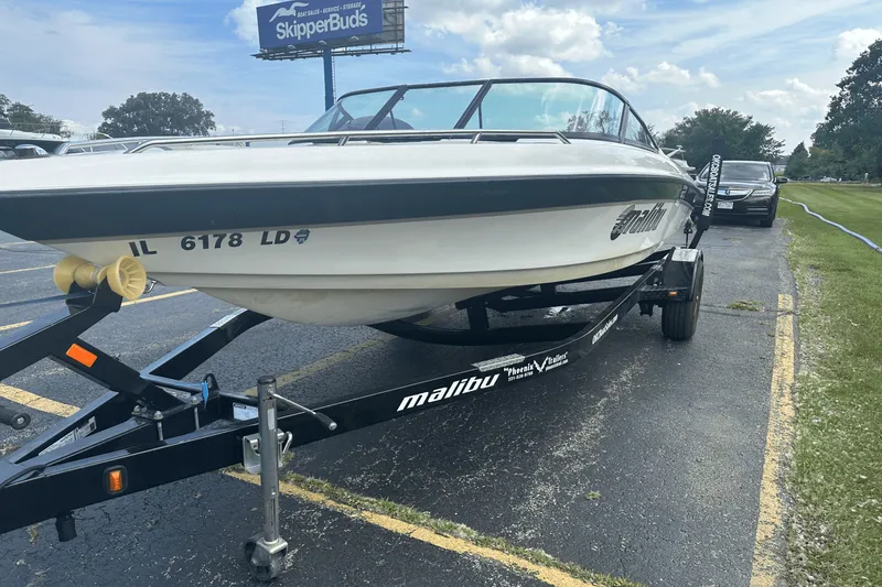 Slide: The Image of Malibu SUNSETTER 21 2001 - 1