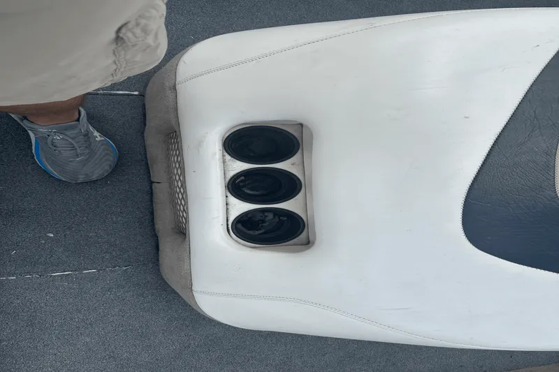 Slide: The Image of Malibu SUNSETTER 21 2001 - 18