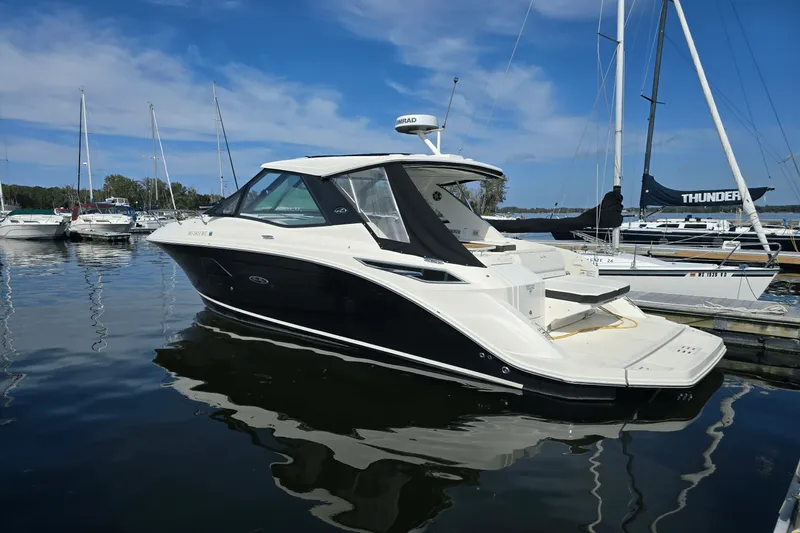 The Image of Sea Ray 320 SUNDANCER COUPE 2021 - 0