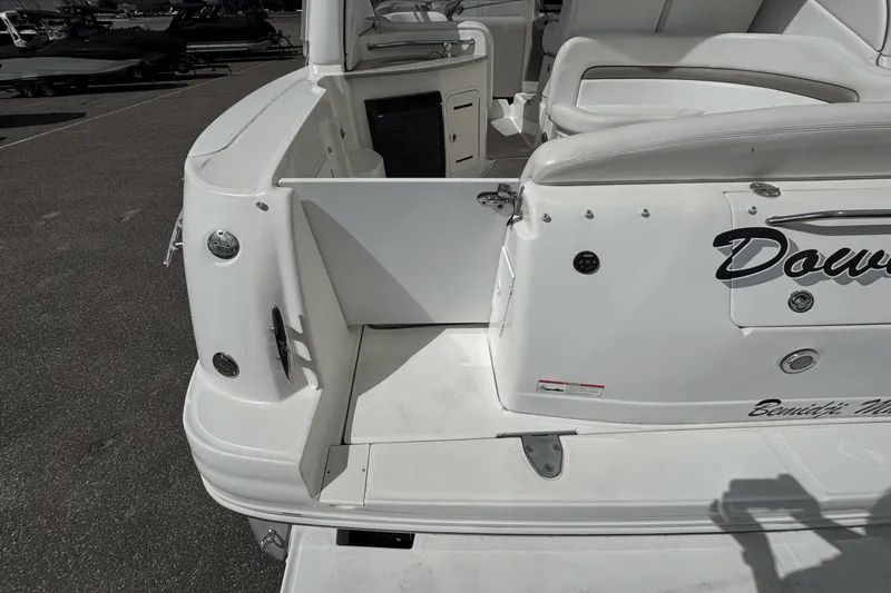 Slide: The Image of Sea Ray 320 Sundancer 2007 - 11