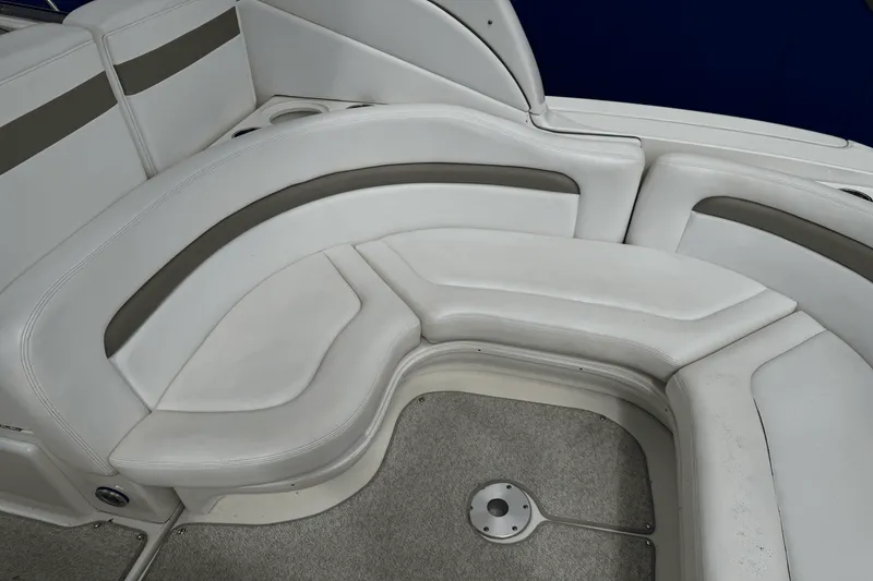 Slide: The Image of Sea Ray 320 Sundancer 2007 - 21