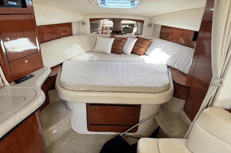 Slide: The Image of Sea Ray 320 Sundancer 2007 - 37