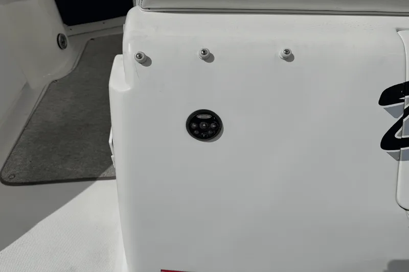 Slide: The Image of Sea Ray 320 Sundancer 2007 - 9