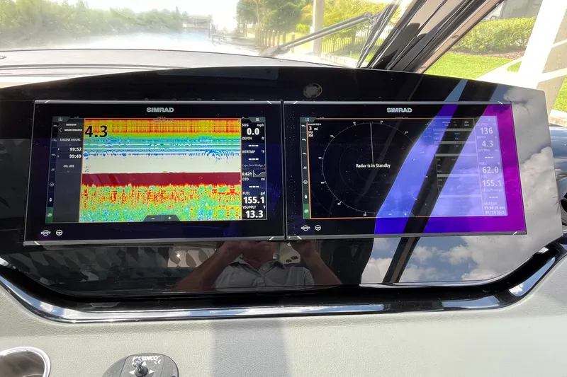 Slide: The Image of Sea Ray 370 SUNDANCER OUTBOARD 2024 - 34