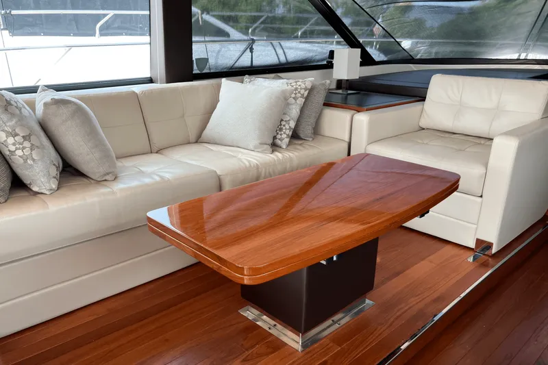 Slide: The Image of Tiara 50 COUPE 2016 - 28