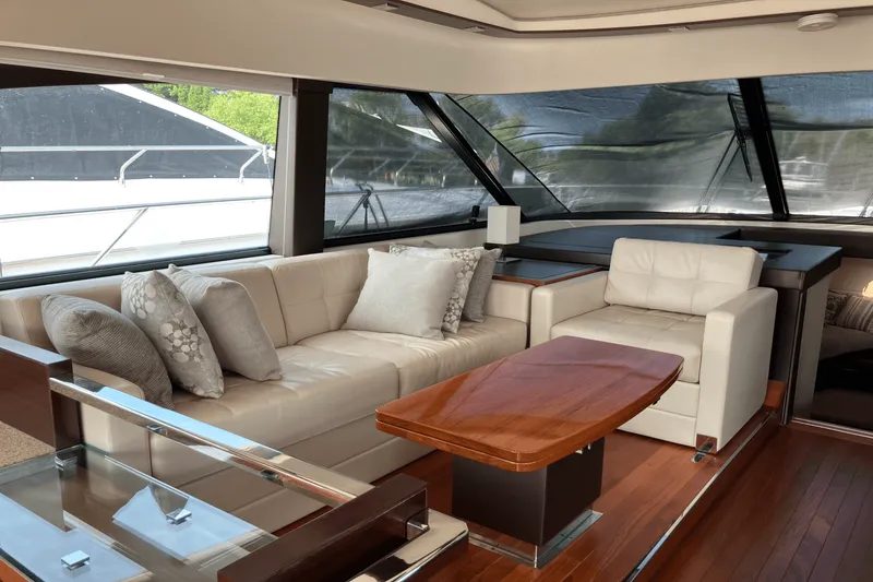 Slide: The Image of Tiara 50 COUPE 2016 - 29