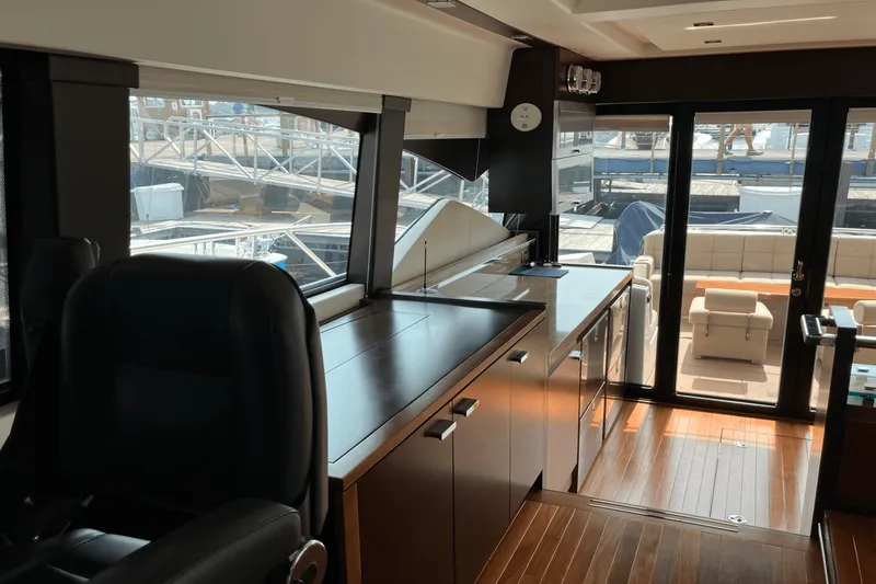 Slide: The Image of Tiara 50 COUPE 2016 - 35