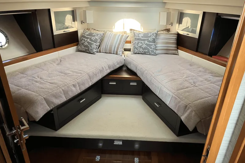 Slide: The Image of Tiara 50 COUPE 2016 - 39