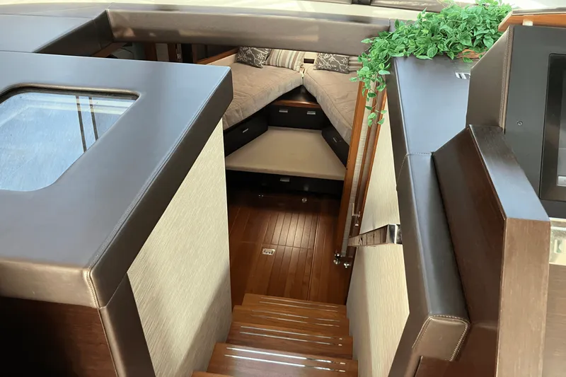 Slide: The Image of Tiara 50 COUPE 2016 - 40