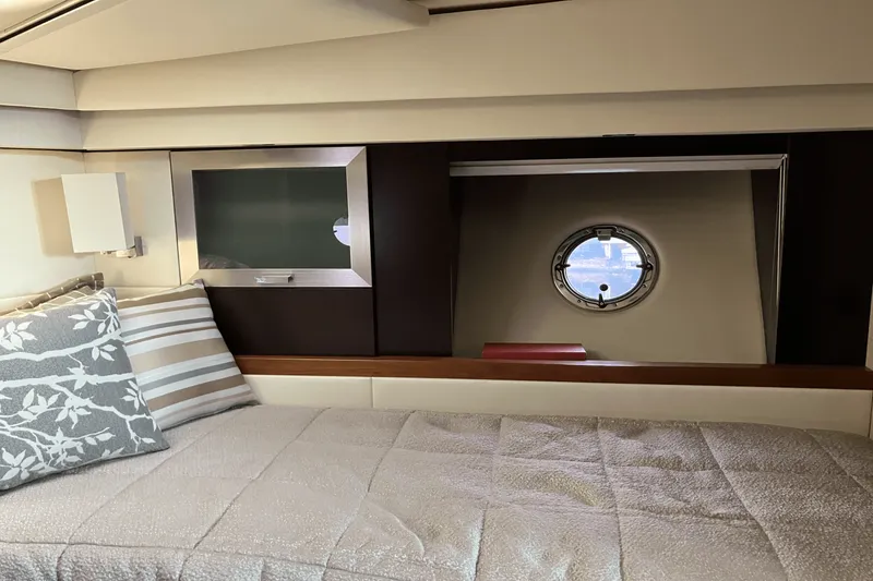 Slide: The Image of Tiara 50 COUPE 2016 - 41