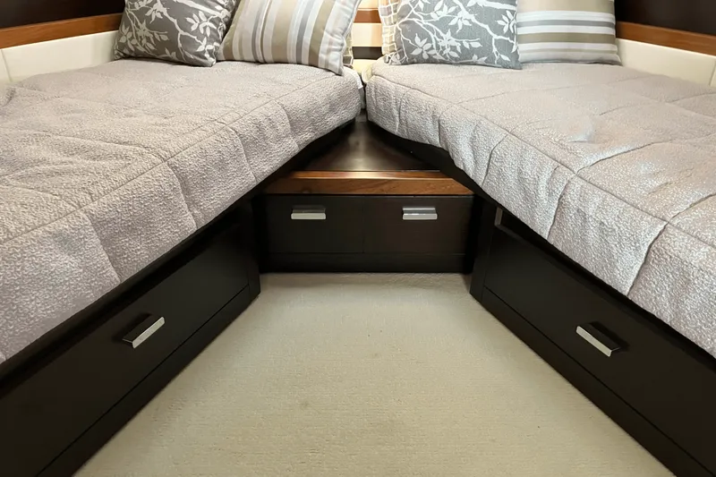 Slide: The Image of Tiara 50 COUPE 2016 - 42